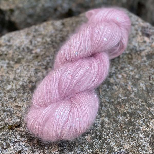 mohair-seide-pailetten-handgefärbt-antique rose light